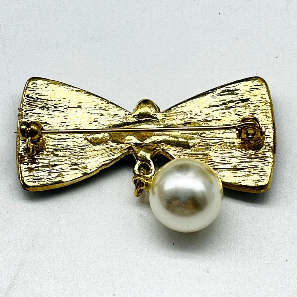 Signed Minnie Bow Brooch Pin Black with Rhinestones Faux Pearl Dangle Gold Tone